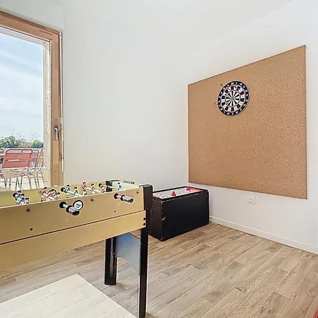 Charming With Rooftop Apartment Montreuil (Seine-Saint-Denis)