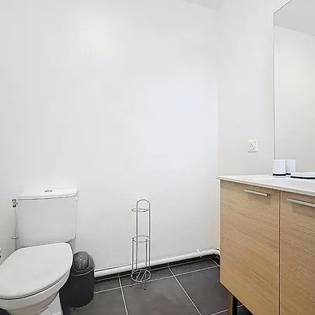 Apartamento Charming With Rooftop